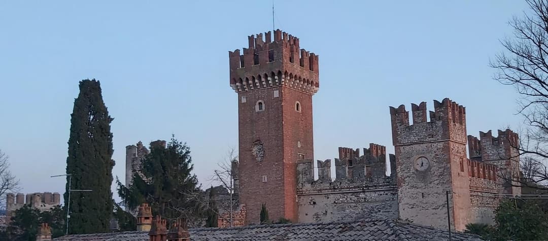APPARTAMENTO HEIDI IN CENTRO STORICO — photo 1 of 35