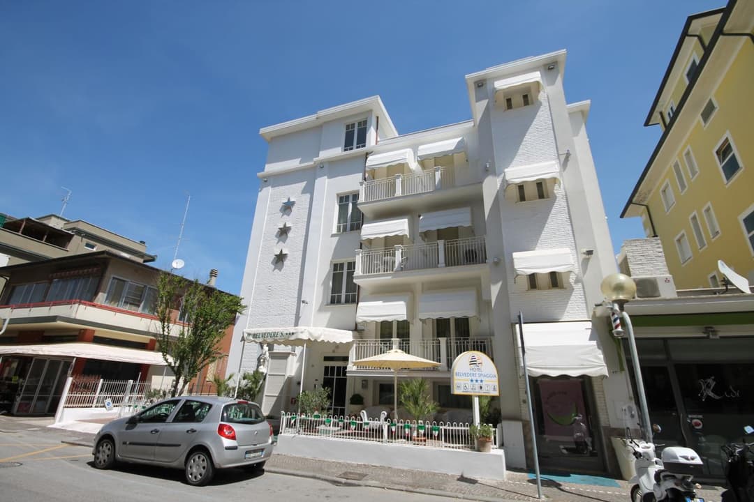 Hotel Belvedere Spiaggia — photo 1 of 1