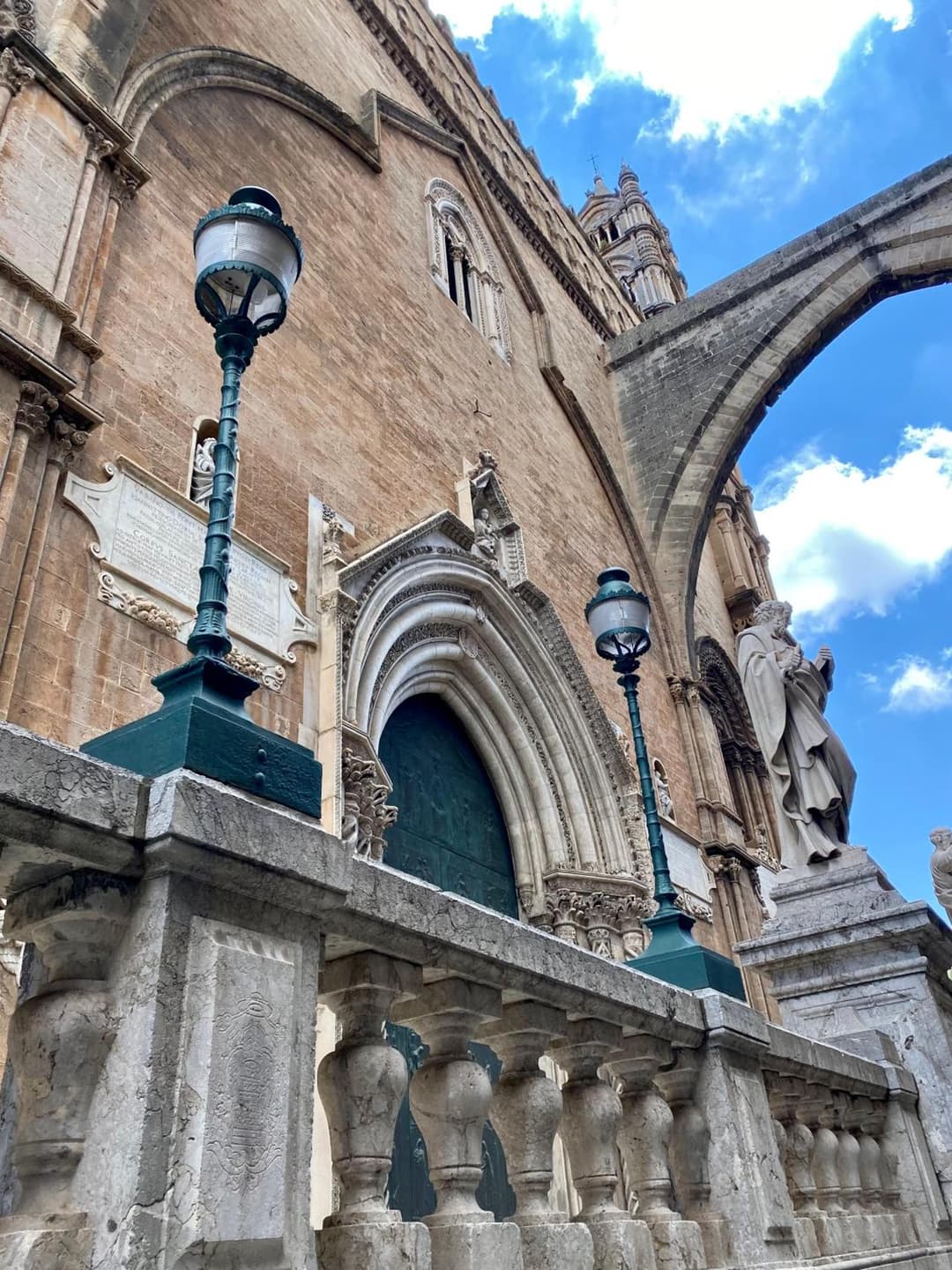 Cathedral Sweet home — photo 1 of 1