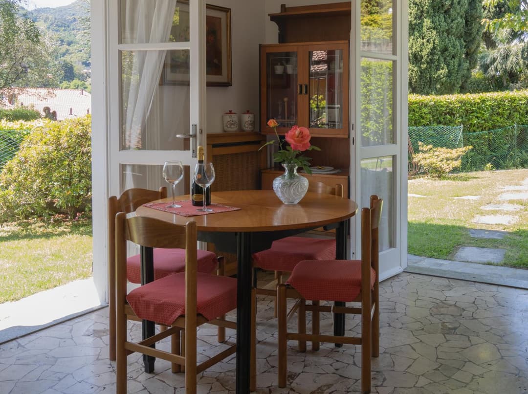 CASA ISA — photo 1 of 32