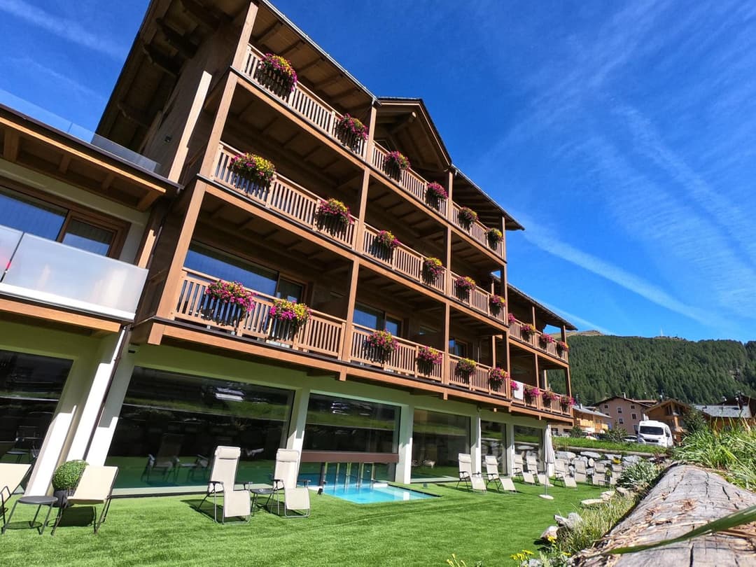 Francesin Active Hotel — photo 1 of 121