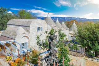 Navolte Trulli con Piscina & Relax a Locorotondo