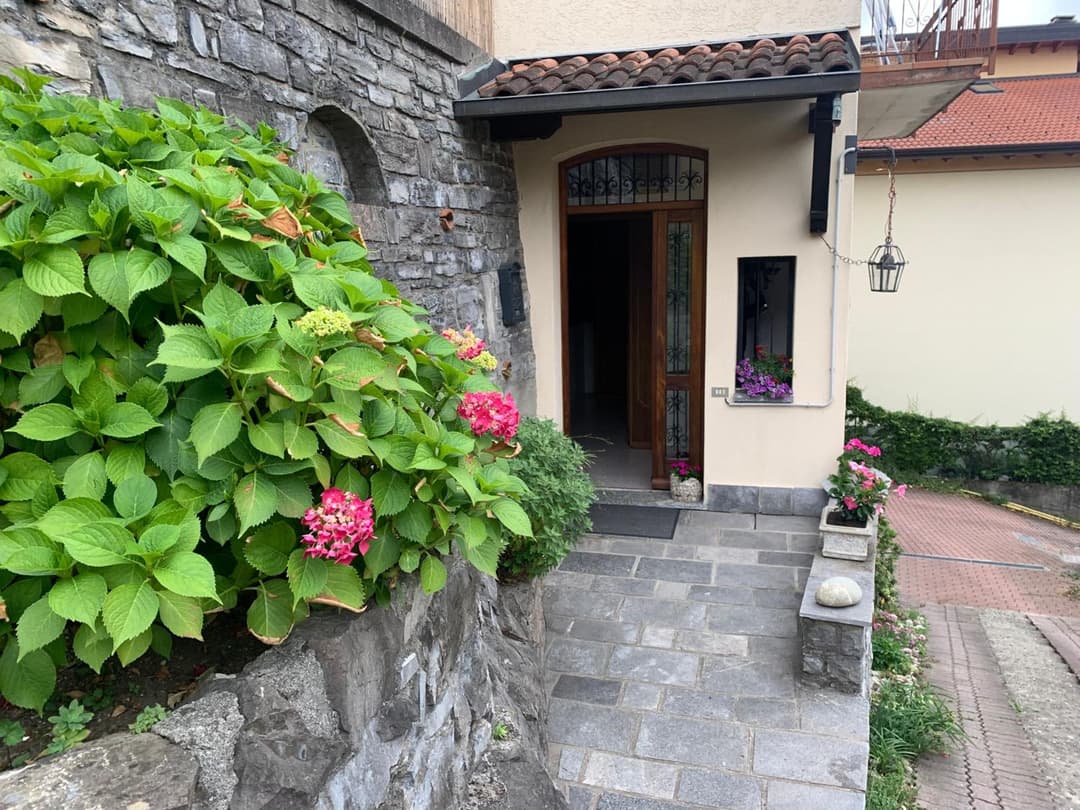 Reginaldo's home — photo 1 of 41