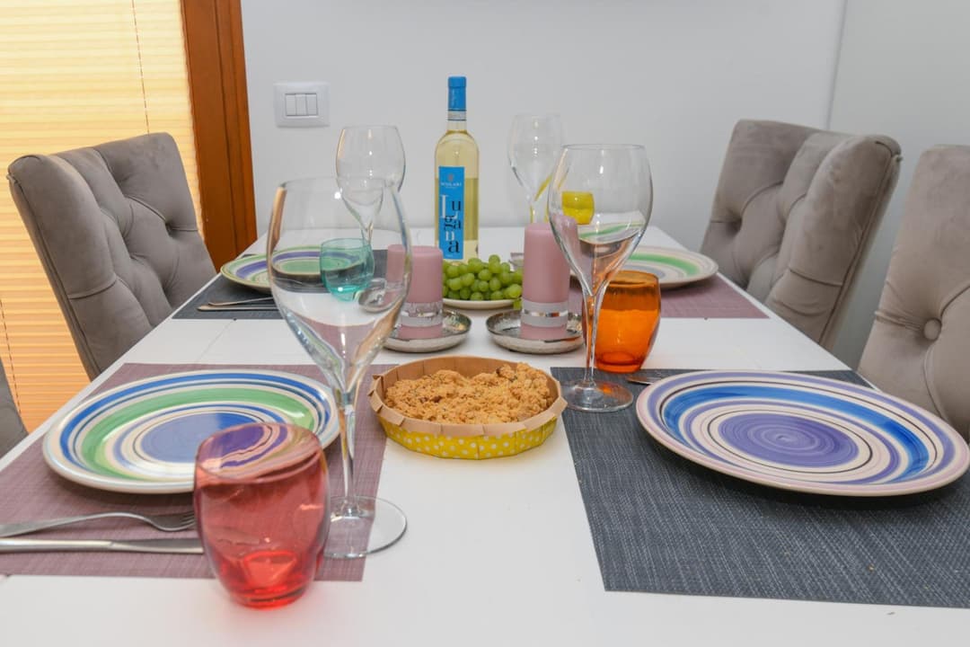 Rosa del Lago Apartment — photo 1 of 31