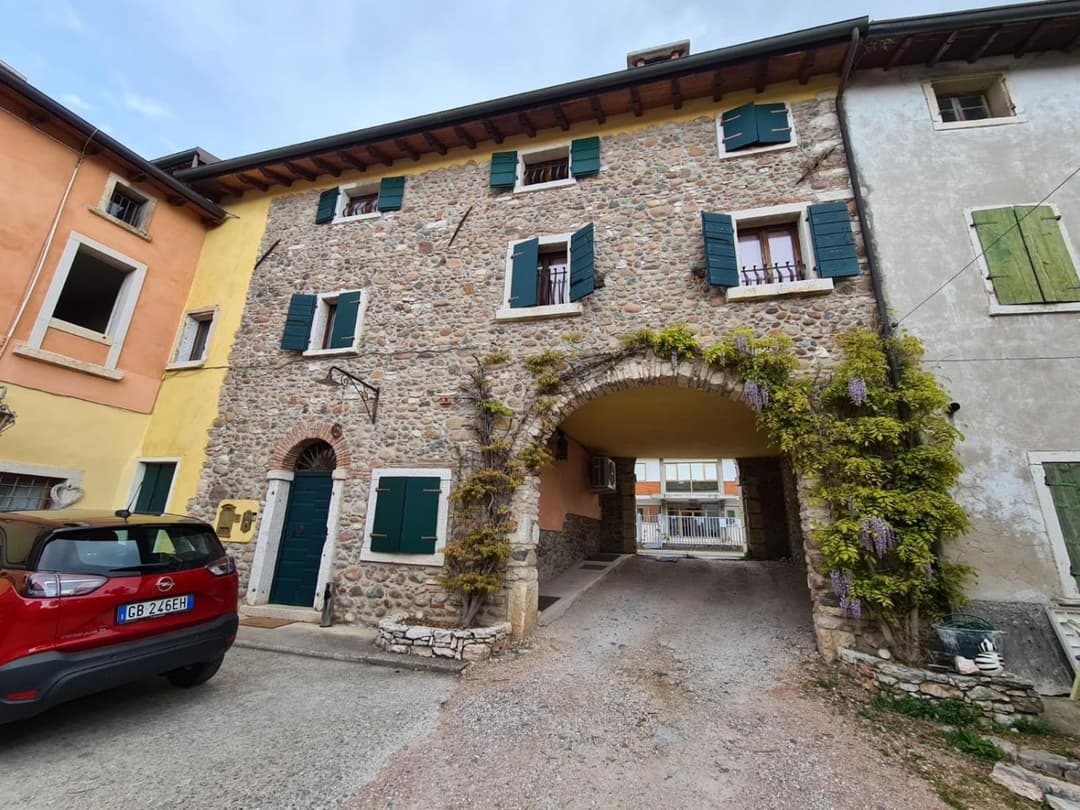 LA TUA CASA IN VALPOLICELLA — photo 1 of 1