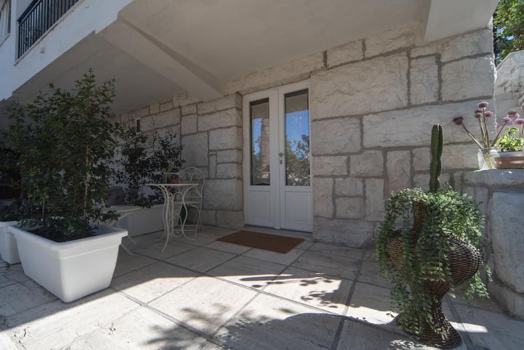 VILLA DEI PINI - Trani — photo 1 of 1
