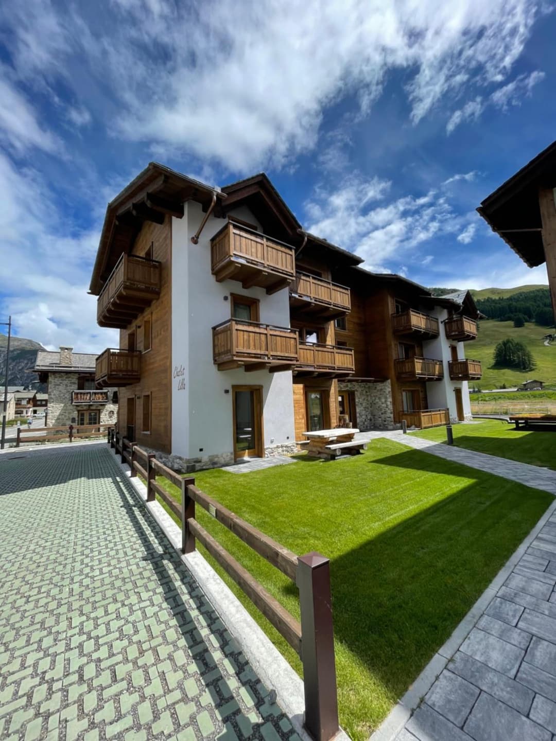 Chalet Lilla Livigno — photo 1 of 48
