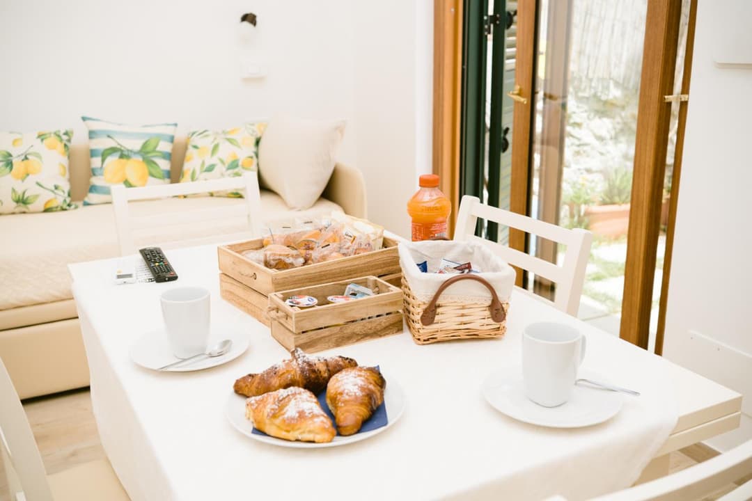 Lemons & Sun Apartment — photo 1 of 1