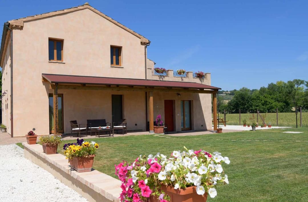 Casa Montefiore 13 LT nella tranquilla campagna Marchigiana — photo 1 of 1