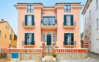 Villa Rosa Residence