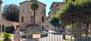Corte Cavour. Una mansarda nel cuore della città