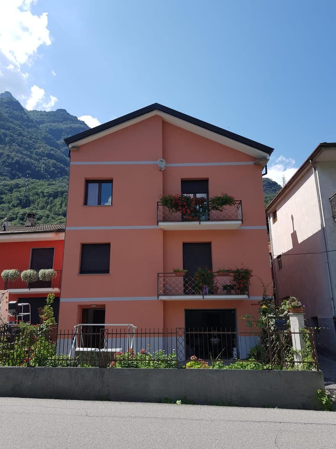 Villa Alexandra — photo 1 of 39