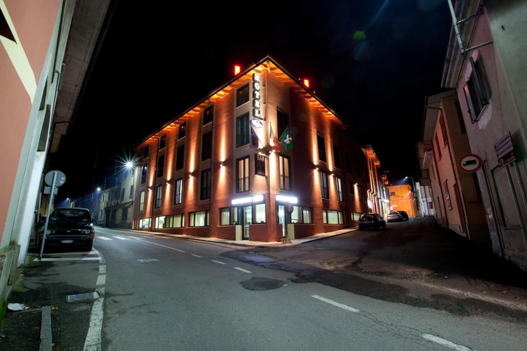 Hotel Eridano — photo 1 of 46