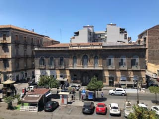 Finestre in piazza