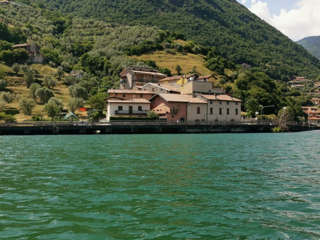 Amore di lago — photo 1 of 1