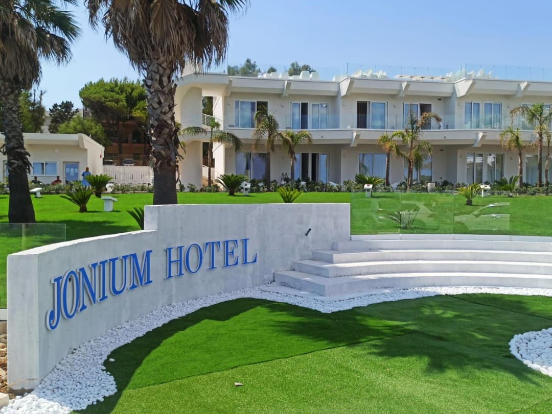 JONIUM Hotel Residence — photo 1 of 1