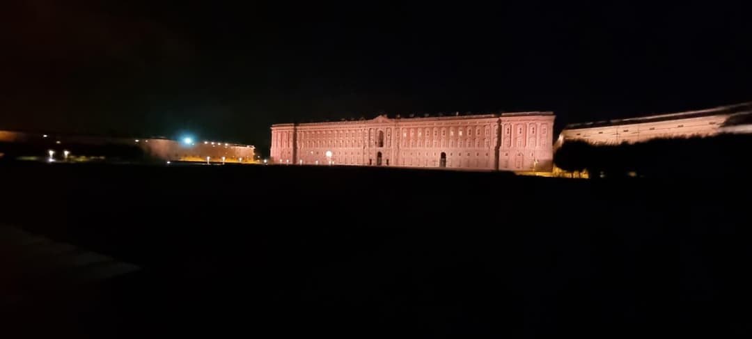 ...La finestra di fronte... — photo 1 of 1