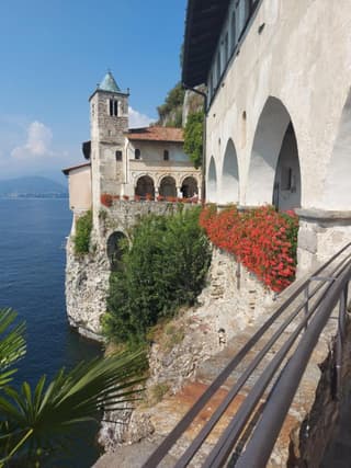 Bnbook - La casa sul Lago Maggiore