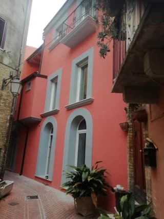 IL MELOGRANO La Casa nel Vicoletto