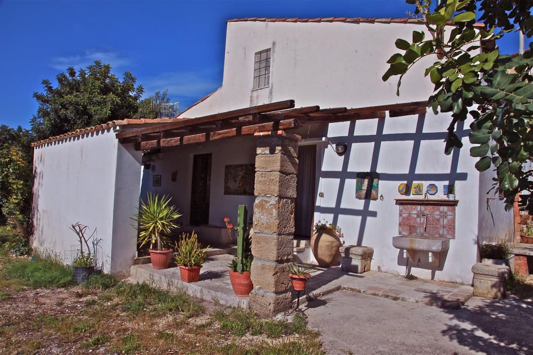 La ginestra — photo 1 of 1