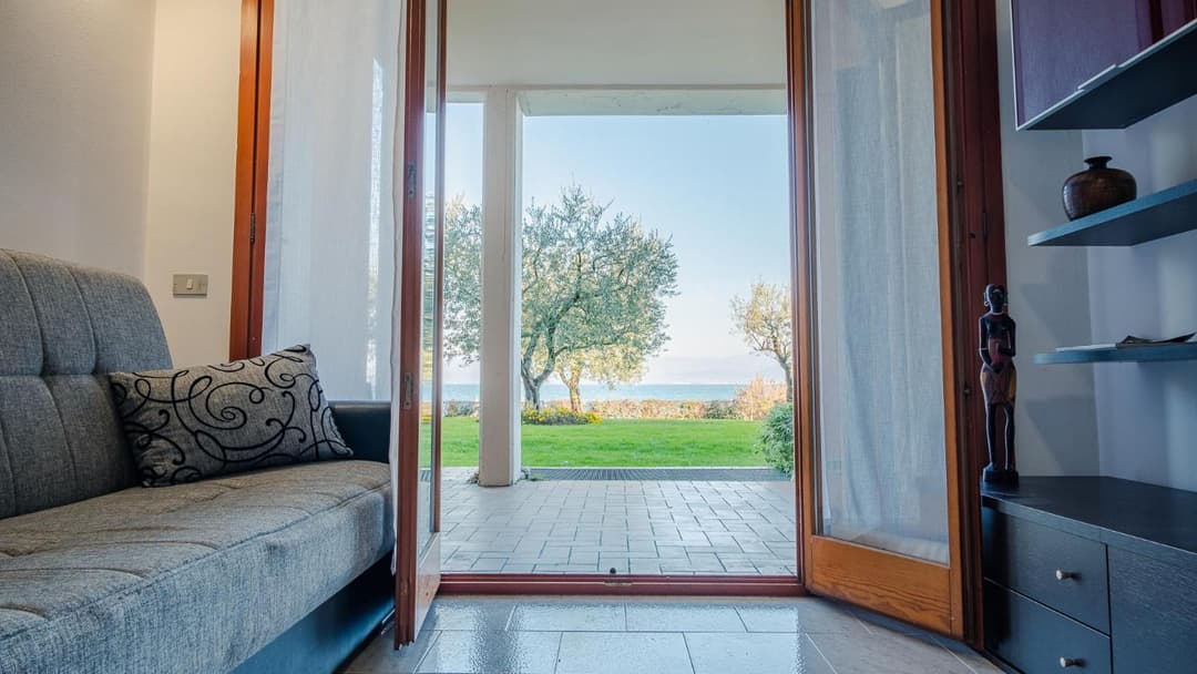 Vista Lago Apartment - Italian Homing — photo 1 of 30