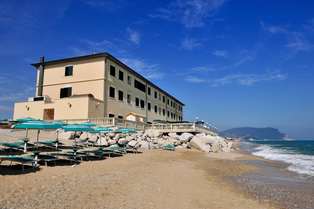 Hotel Brigantino Non Dista — photo 1 of 1