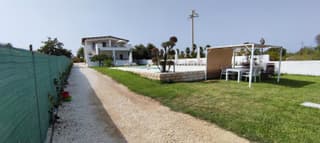 Fèdeli House Sea