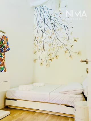 Nima Oberdan House