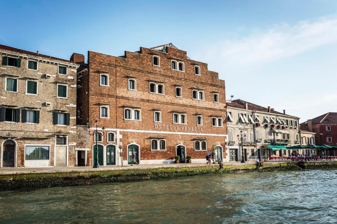 Generator Venice — photo 1 of 1
