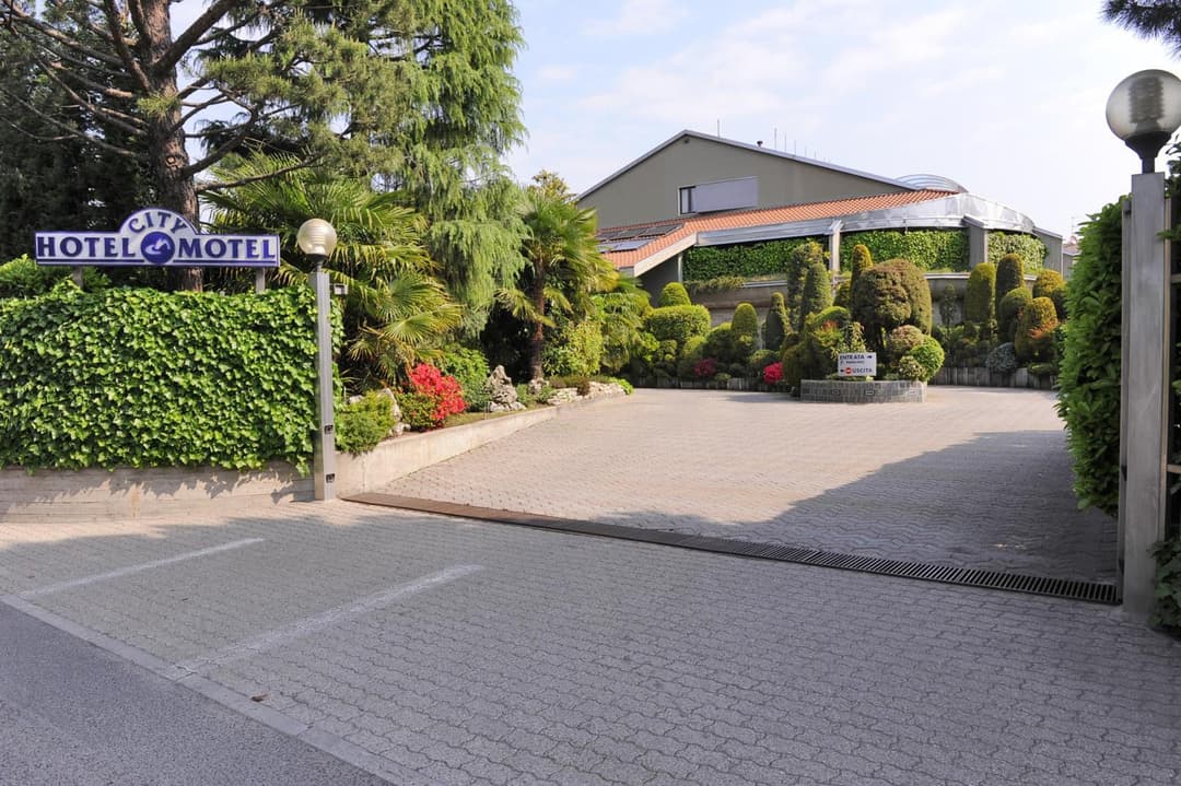 Hotel City Legnano — photo 1 of 1
