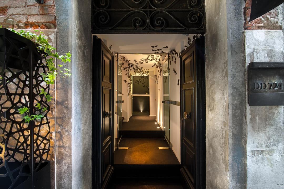 Charming House DD724 — photo 1 of 1