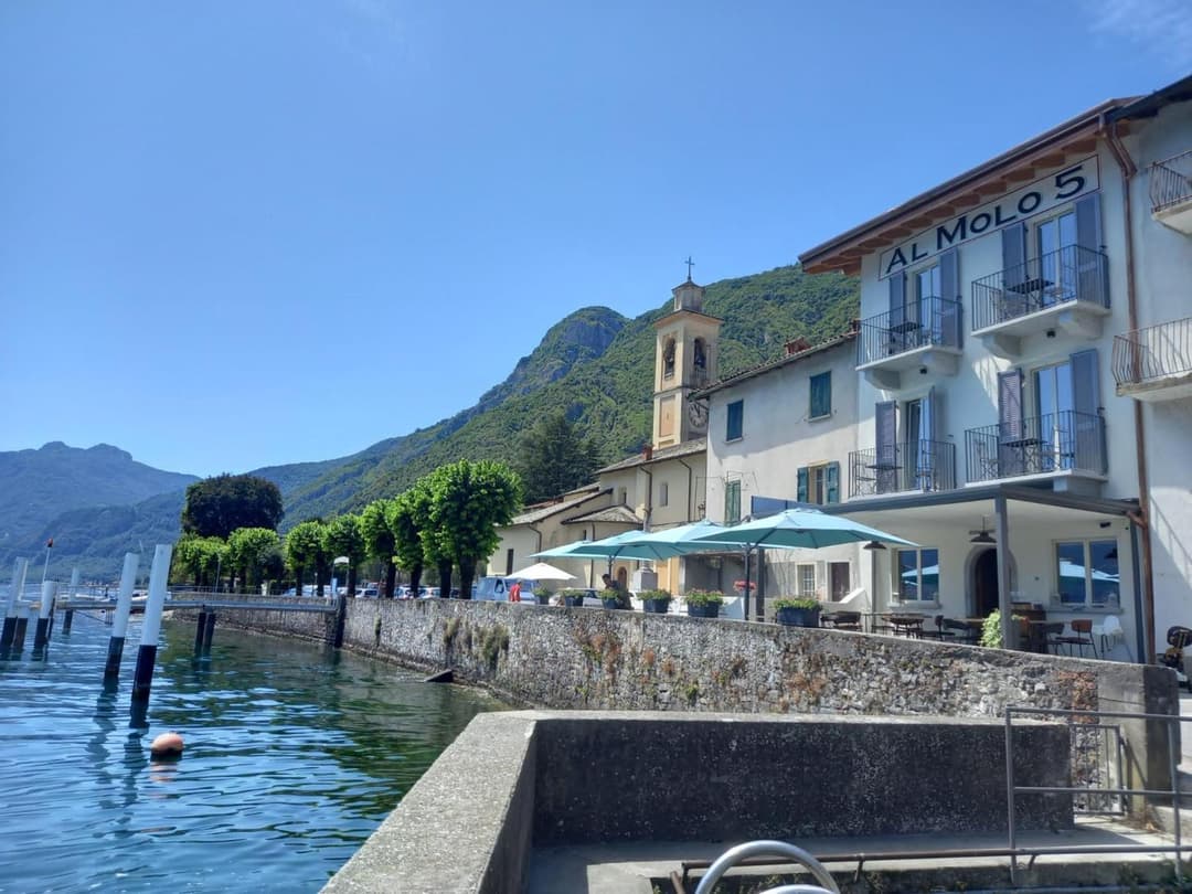 Al Molo 5 - Lake Front — photo 1 of 1