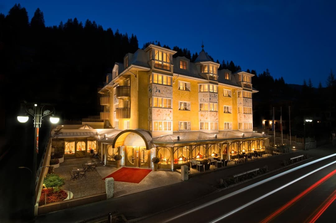 Alpen Suite Hotel — photo 1 of 1