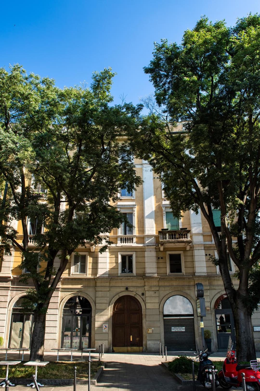 Madeleine apartments - Arco della Pace — photo 1 of 38