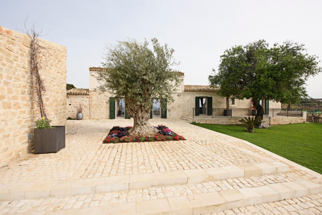 Poggio Leano Boutique Hotel — photo 1 of 1
