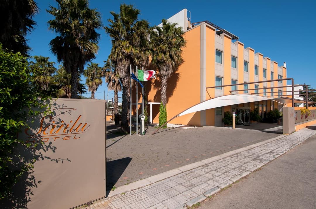 Sanlu Hotel — photo 1 of 1