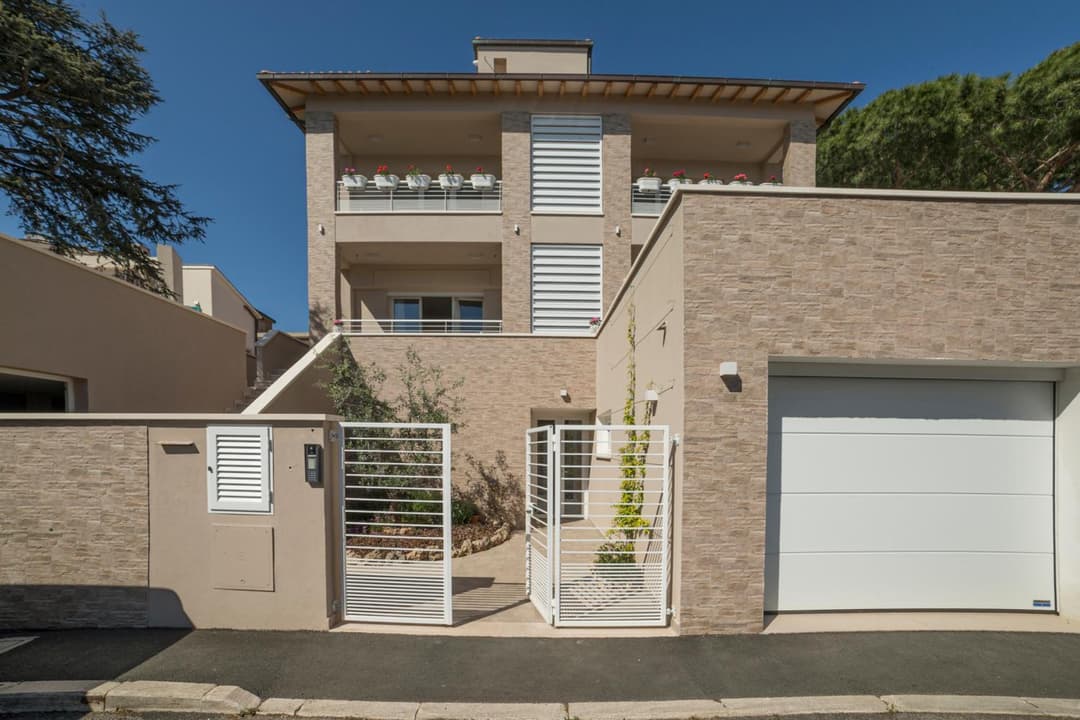 Prima dell'Elba Family Apartments — photo 1 of 1