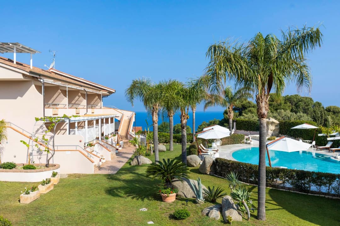 L' Arcobaleno Resort — photo 1 of 1