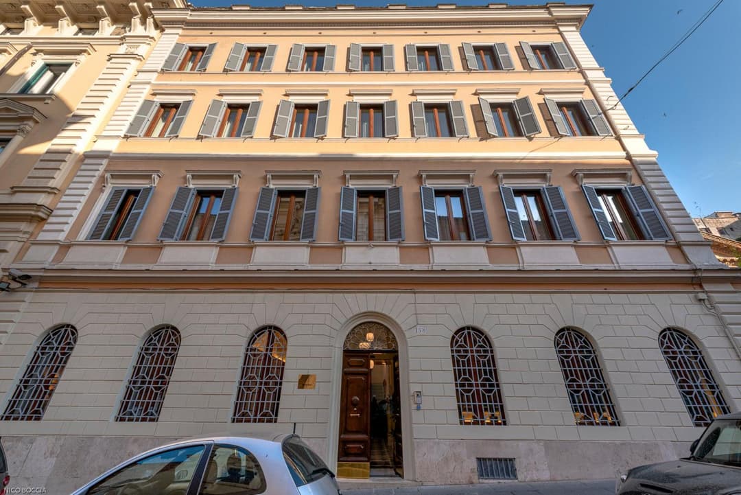 Sentho Roma — photo 1 of 1