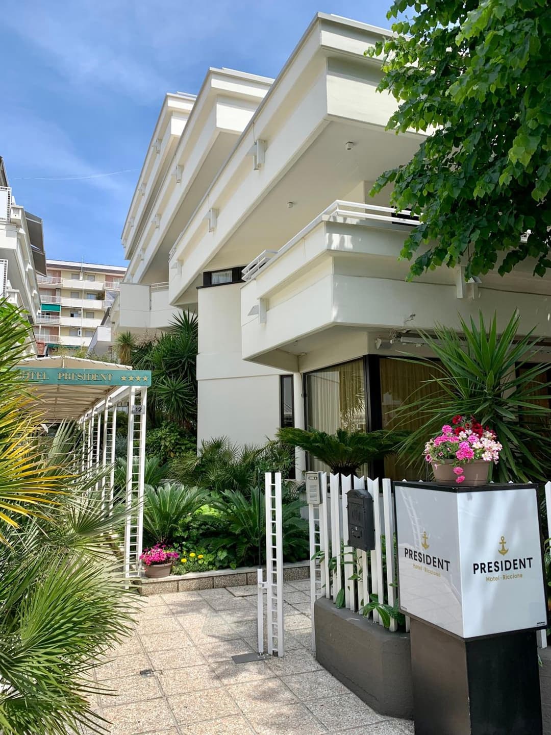 Hotel President - Vintage Hotel in centro — photo 1 of 61