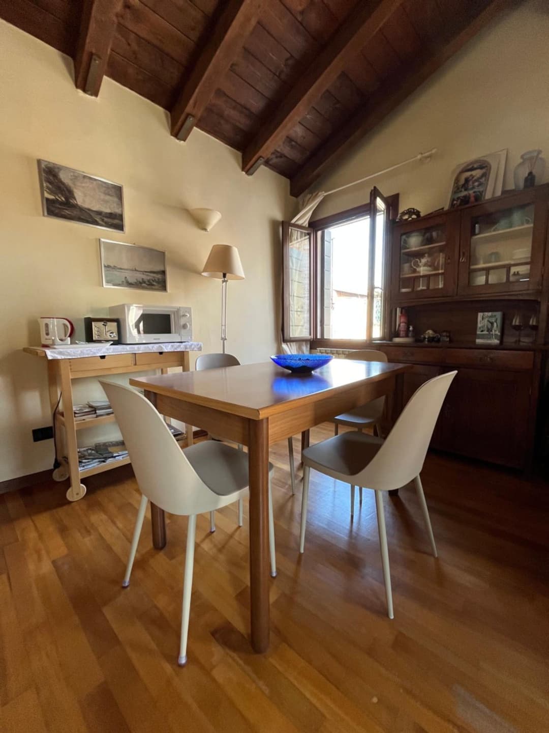 Romantic Rialto Apartment — photo 1 of 1
