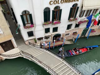 Anzolo Palace - Rooms & Apartments