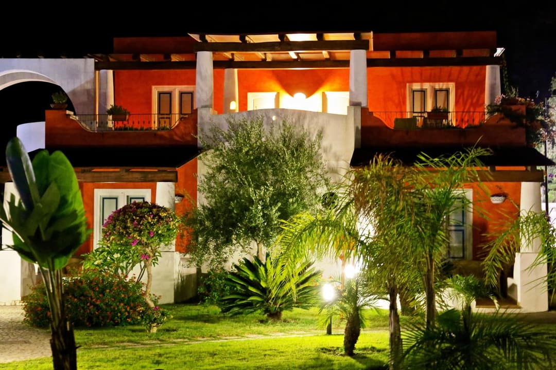 Hotel Bougainville — photo 1 of 1