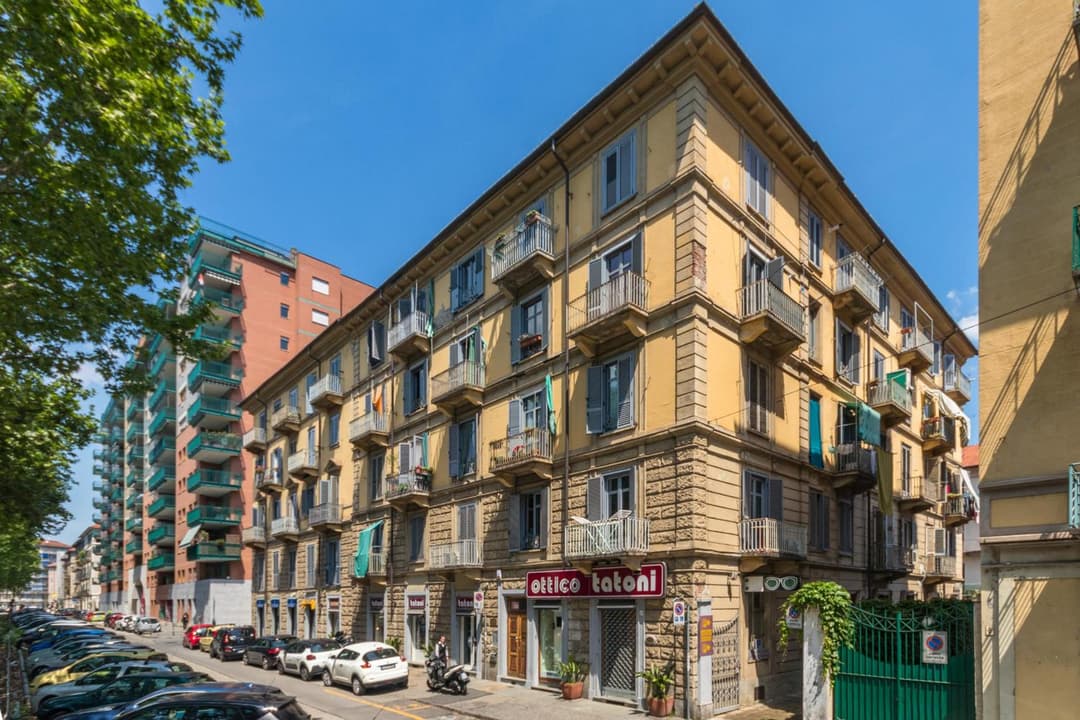 Sunny Apartment by Wonderful Italy — photo 1 of 28