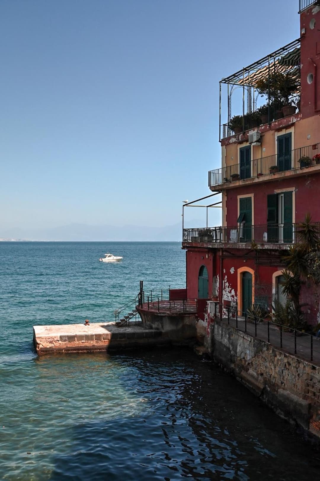 LA CASA SULL’ ACQUA — photo 1 of 1