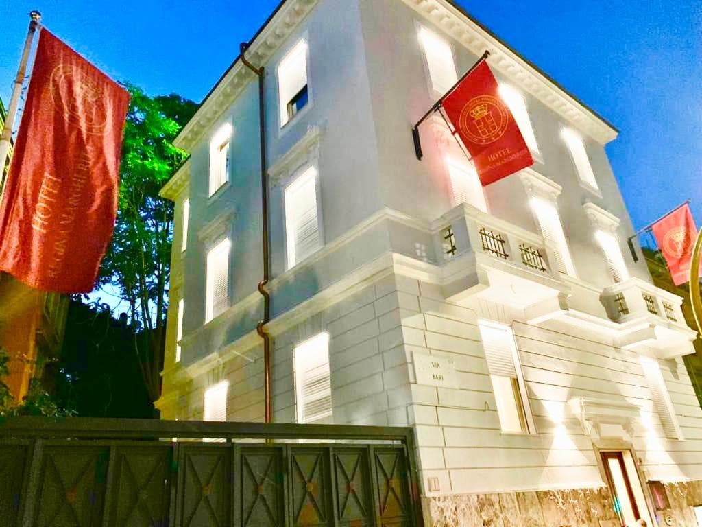 Hotel Regina Margherita — photo 1 of 1