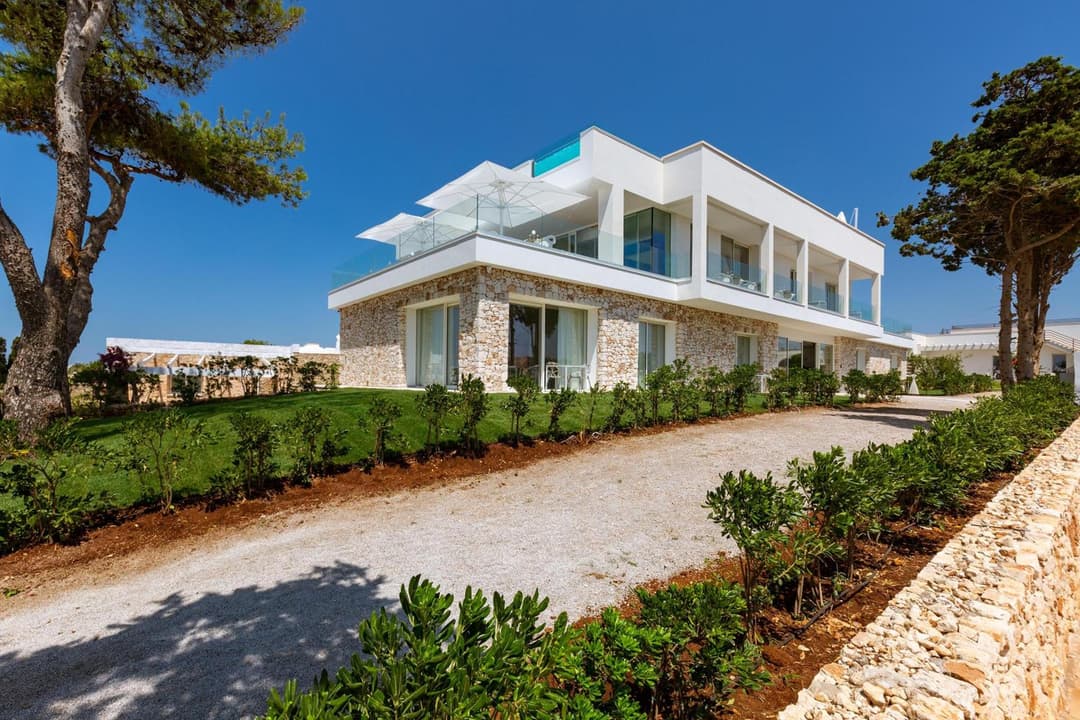 Perla Saracena Hotel & Restaurant — photo 1 of 1