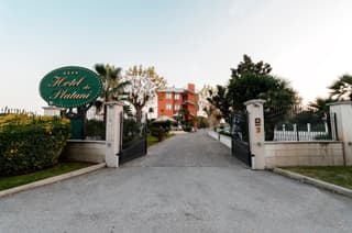 Hotel dei Platani