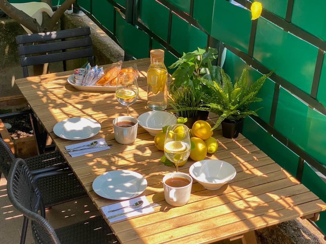 Fetta di Limone Apartment with AC and Patio — photo 1 of 55