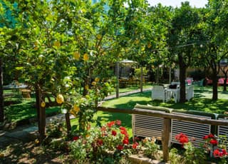 Relais Correale Rooms & Garden